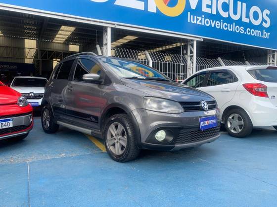 VOLKSWAGEN CROSSFOX 1.6 MI FLEX 8V 4P MANUAL VOLKSWAGEN CROSSFOX 1.6 MI FLEX 8V 4P MANUAL